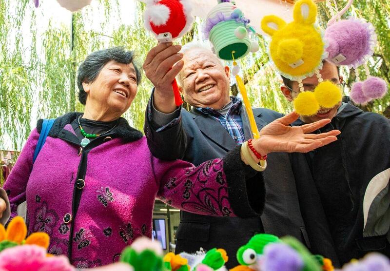 
江苏省中医院黄牛代挂号电话票贩子号贩子网上预约挂号,住院检查加快,老年人“买买买”，有哪些新趋势？