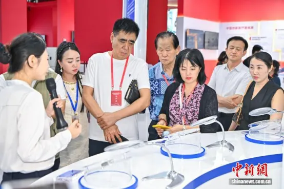 
江苏省中医院黄牛代挂号电话票贩子号贩子网上预约挂号,住院检查加快,人这一辈子，一定要去一趟海南自贸港！