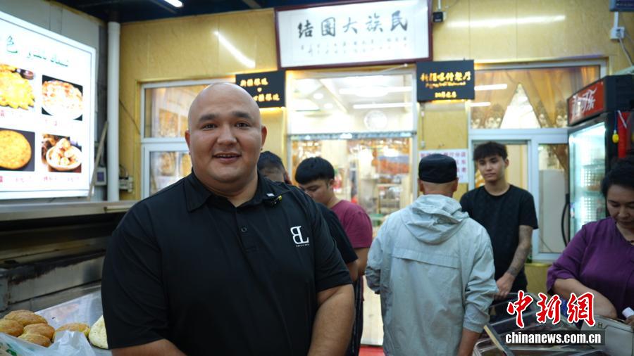 
西安西京医院黄牛代挂号电话票贩子号贩子网上预约挂号,住院检查加快,我从新疆来｜“赛米米”的承诺：把家乡味做成“文化桥”