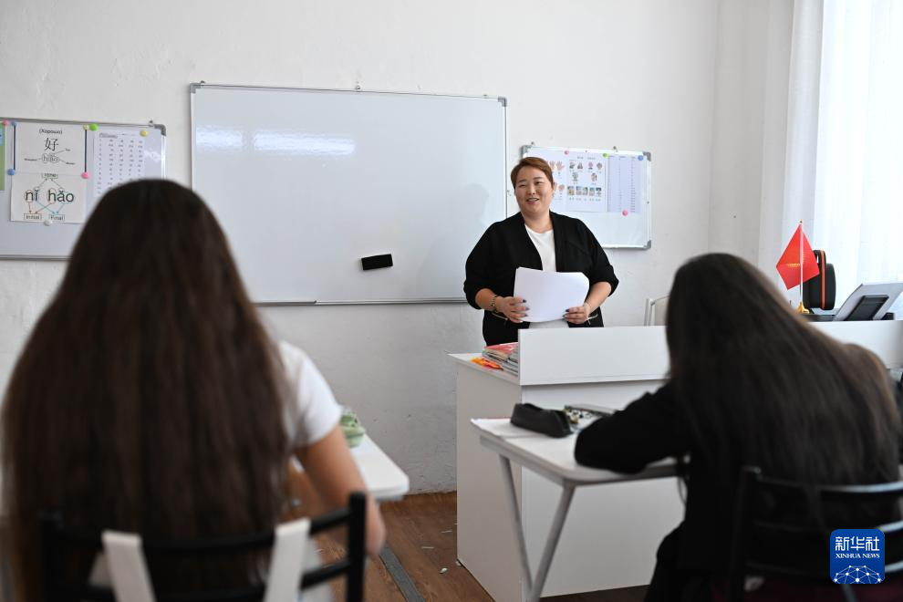 
广州中山眼科医院黄牛代挂号电话票贩子号贩子网上预约挂号,住院检查加快,通讯丨吉尔吉斯斯坦“中文热”背后的驱动力