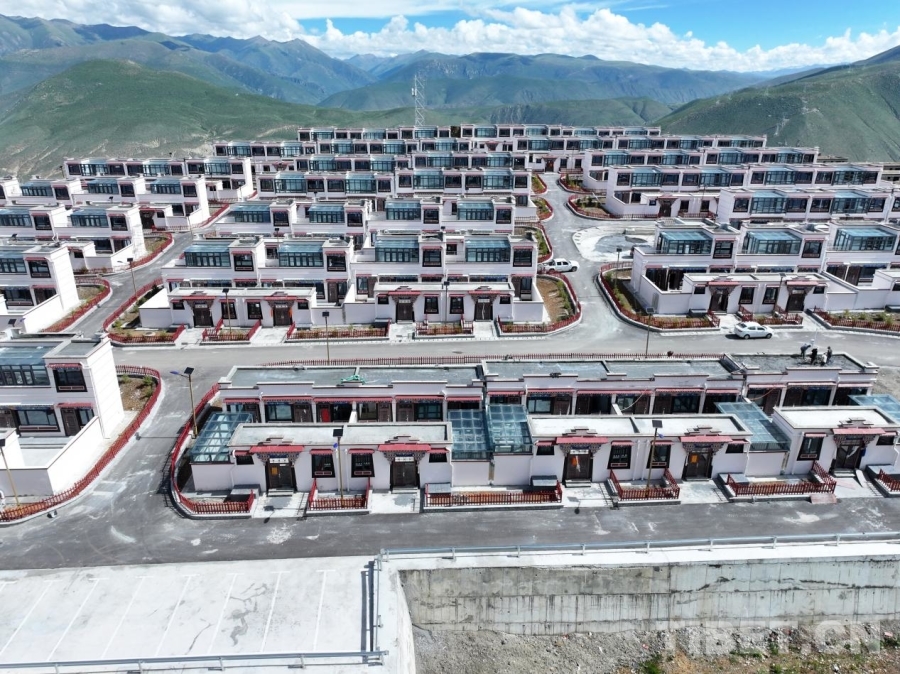 
天津各大医院黄牛代挂号电话票贩子号贩子网上预约挂号,住院检查加快,西藏山南：乡村美 生活暖