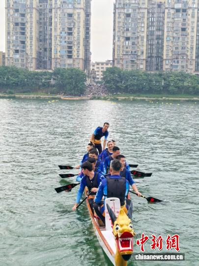 
北京301医院黄牛代挂号电话票贩子号贩子网上预约挂号,住院检查加快,哈萨克斯坦青年与龙舟的“不了情”：赴华“取经”架起文化桥