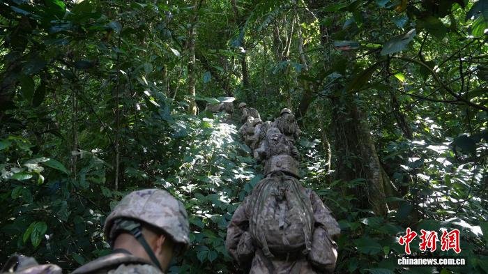 
博爱医院黄牛代挂号电话票贩子号贩子网上预约挂号,住院检查加快,雪山之巅的忠诚守望：西藏边防官兵“双节”巡边记