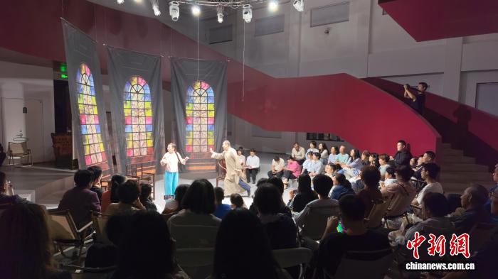 
北京大学第六医院黄牛代挂号电话票贩子号贩子网上预约挂号,住院检查加快,“戏码头”天津打造“城市即舞台” 观众街头邂逅好戏