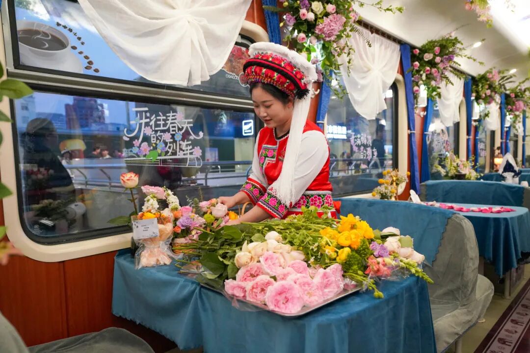 
北京协和医院黄牛代挂号电话票贩子号贩子网上预约挂号,住院检查加快,我的铁路风景 | 猜灯谜、做月饼、赏滇景，列车上藏满惊喜！