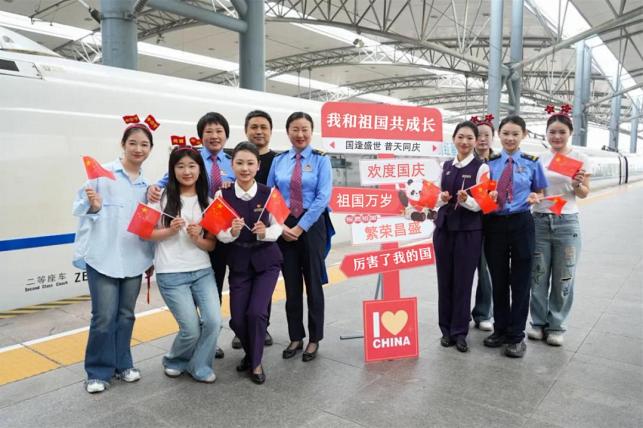 
北京大学第六医院黄牛代挂号电话票贩子号贩子网上预约挂号,住院检查加快,我的铁路风景｜月盈旅途，最美的风景在团圆路上