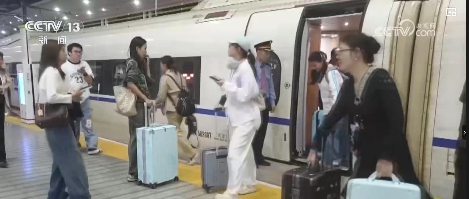 
北京大学肿瘤医院黄牛代挂号电话票贩子号贩子网上预约挂号,住院检查加快,怎么避免坐错车？下错或坐过站怎么办？这份铁路出行攻略请收好