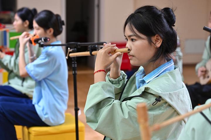 
广州各大医院黄牛代挂号电话票贩子号贩子网上预约挂号,住院检查加快,镜观·回响｜以文化人 以文育人