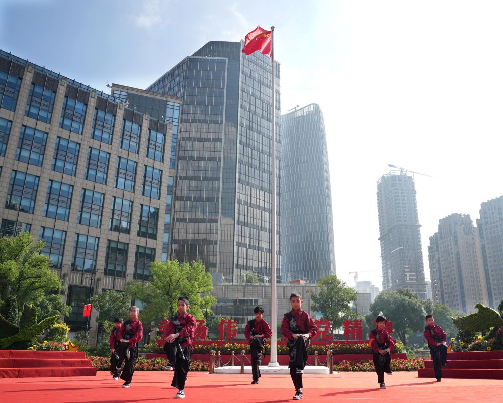 
广东省中医院黄牛代挂号电话票贩子号贩子网上预约挂号,住院检查加快,新华社出图｜每一张照片，都是对家国最深情的告白