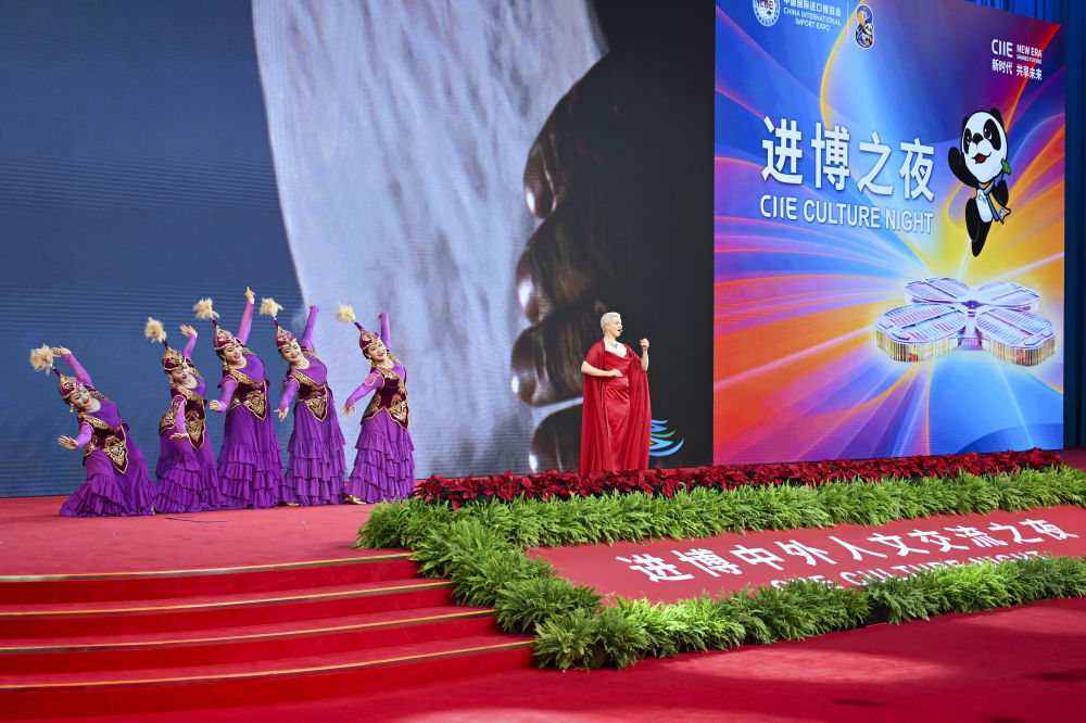 
天津眼科医院黄牛代挂号电话票贩子号贩子网上预约挂号,住院检查加快,声动进博：从文化之声感受美美与共