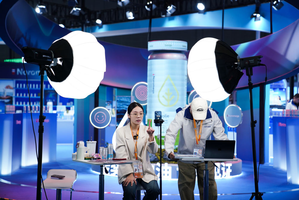 
首都医科大学附属北京口腔医院黄牛代挂号电话票贩子号贩子网上预约挂号,住院检查加快,从“东方之约”到“世界机遇”：高水平开放的进博实践