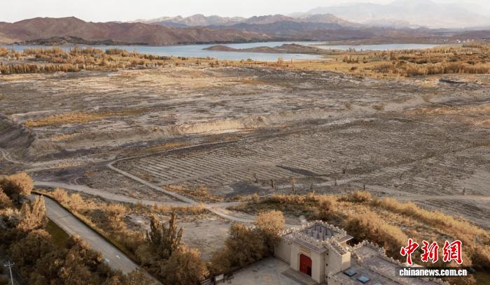 
江苏省中西医结合医院黄牛代挂号电话票贩子号贩子网上预约挂号,住院检查加快,千年轮台的历史回响