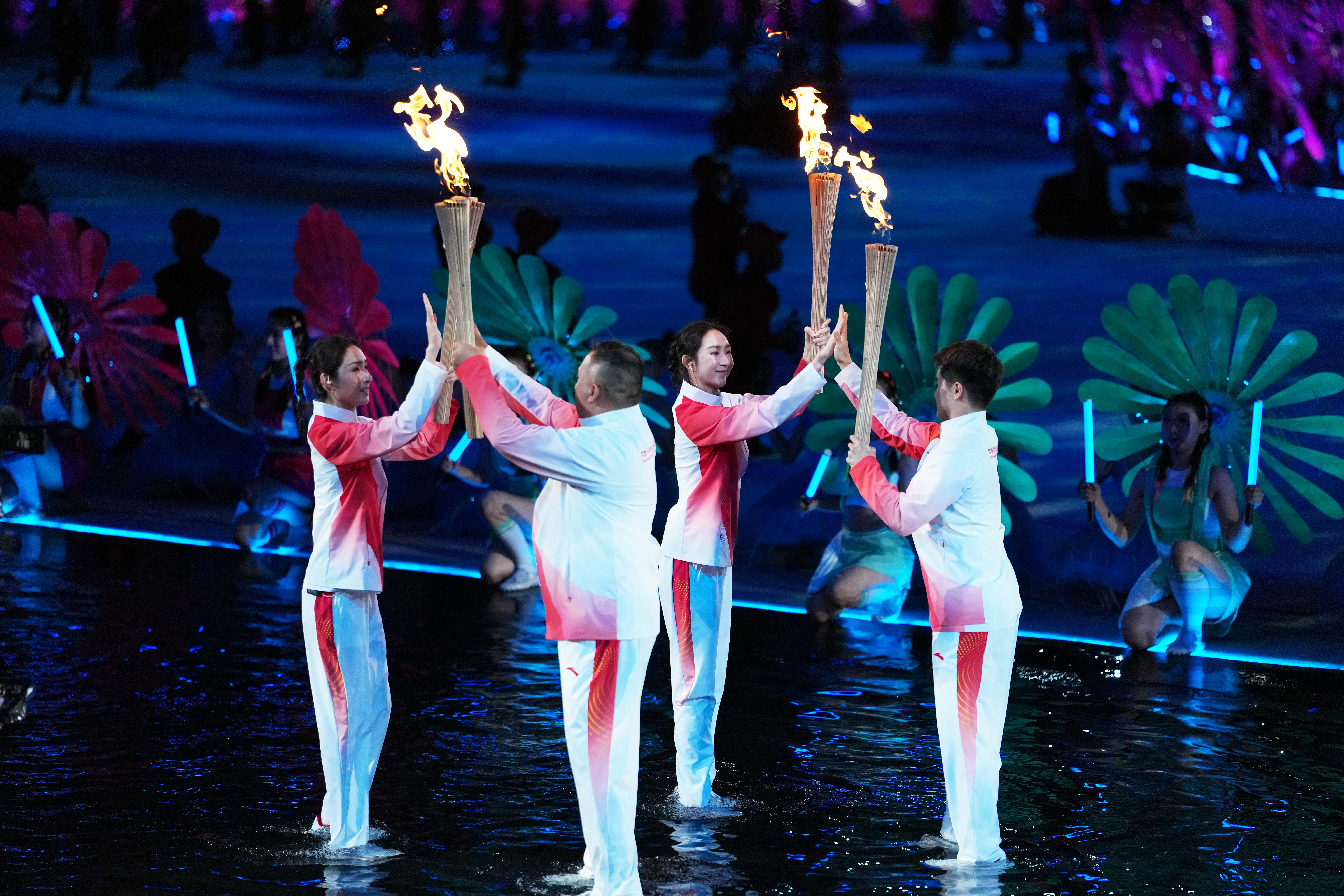 
北京各大医院黄牛代挂号电话票贩子号贩子网上预约挂号,住院检查加快,全民全运：打破“赛场”和“生活”的界限 | 深e度