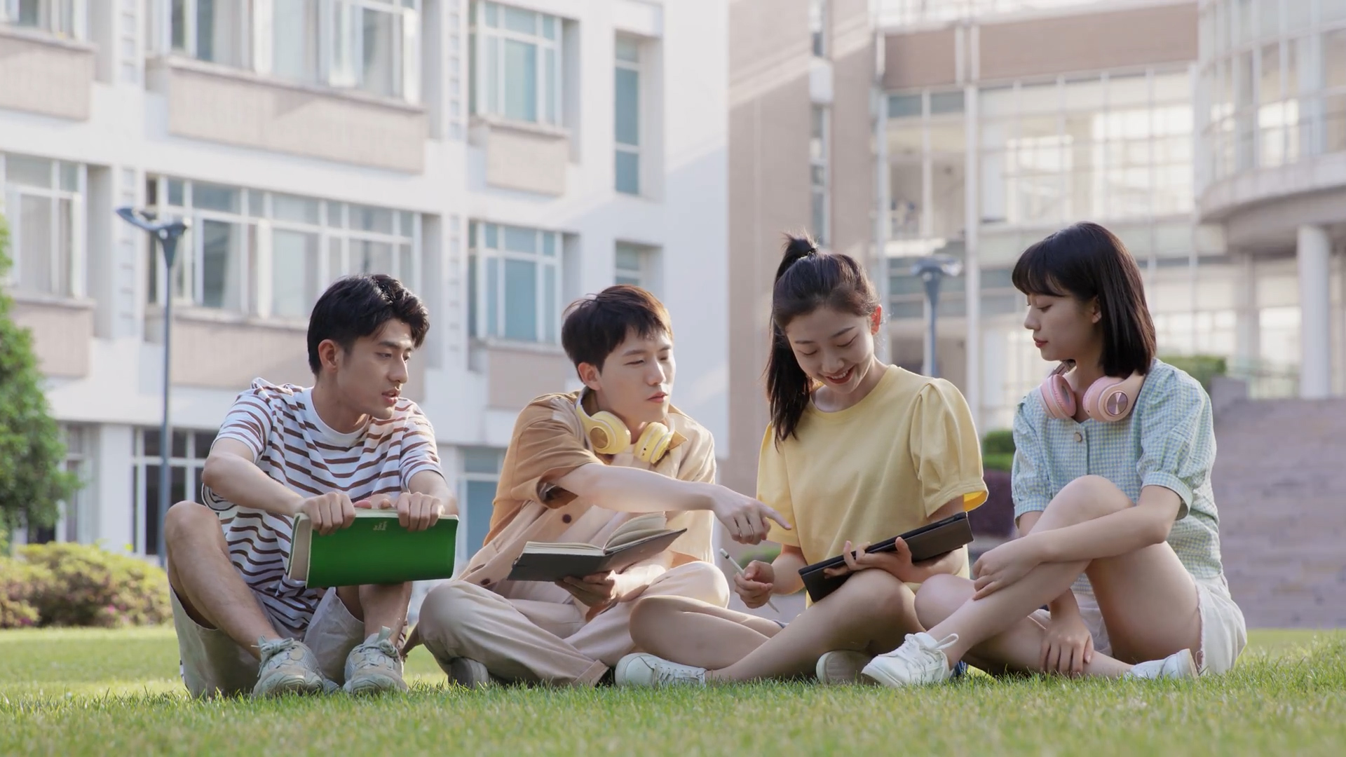 
江苏省中西医结合医院黄牛代挂号电话票贩子号贩子网上预约挂号,住院检查加快,【理响中国·薪火“燃”青春】红色文化的破圈与守正：从抗战强音到青年回响