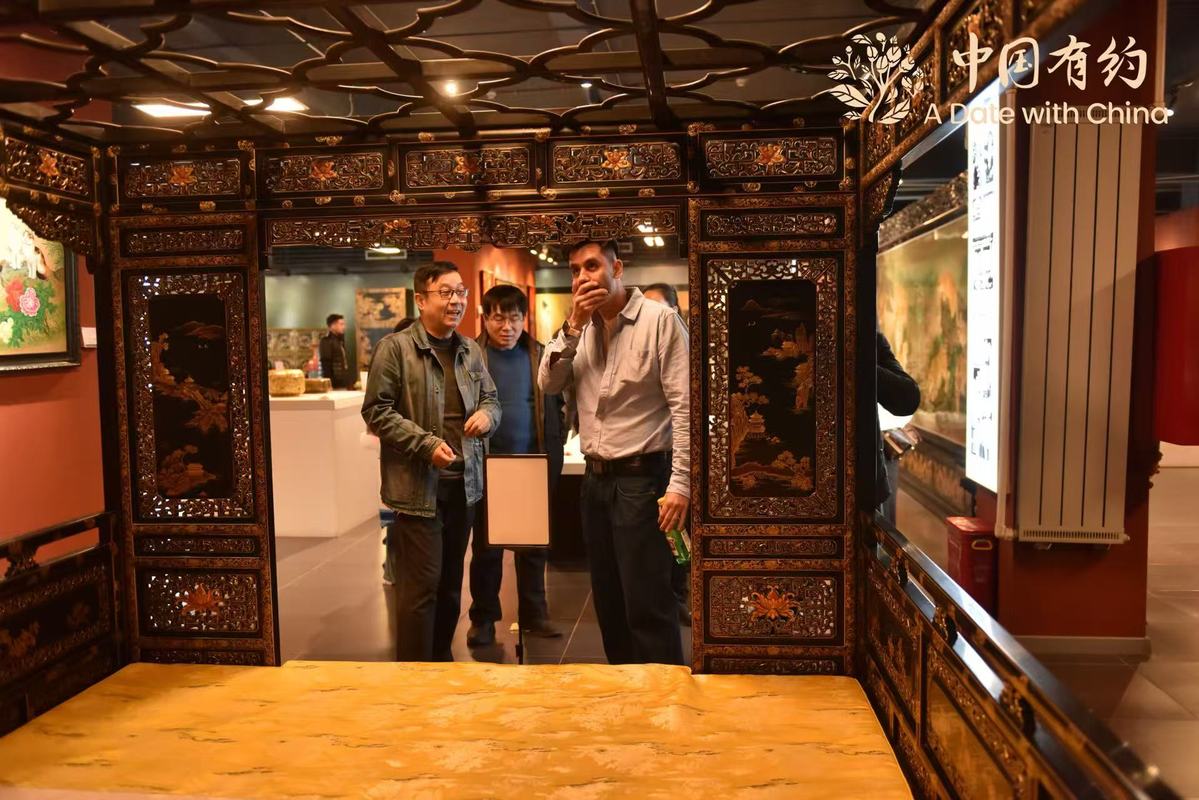 
北京大学第六医院黄牛代挂号电话票贩子号贩子网上预约挂号,住院检查加快,中国有约｜平遥推光漆器：让国际友人读懂中国传统工艺的坚守与传承