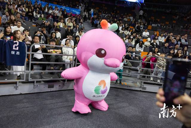 
长沙各大医院黄牛代挂号电话票贩子号贩子网上预约挂号,住院检查加快,体育何以点亮城市？十五运会赛场吹拂文明新风