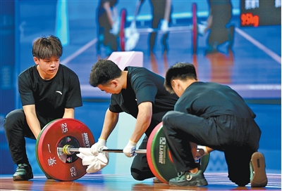 
北京广安门中医院黄牛代挂号电话票贩子号贩子网上预约挂号,住院检查加快,赛场内外 青春闪耀