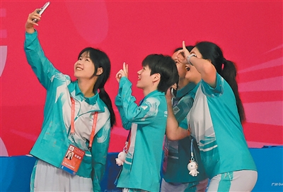 
北京广安门中医院黄牛代挂号电话票贩子号贩子网上预约挂号,住院检查加快,赛场内外 青春闪耀