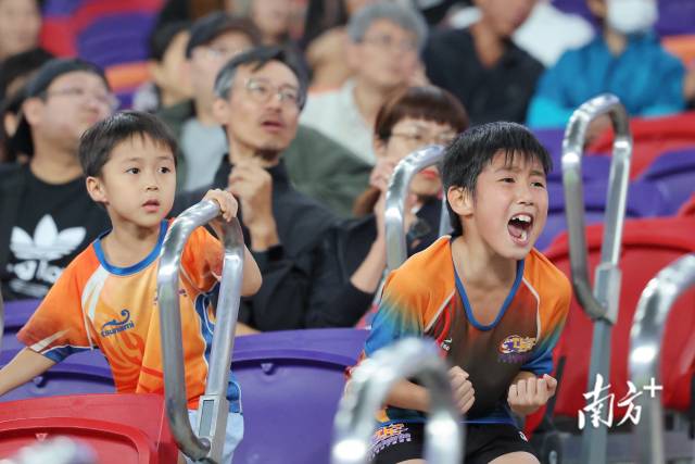 
长沙各大医院黄牛代挂号电话票贩子号贩子网上预约挂号,住院检查加快,体育何以点亮城市？十五运会赛场吹拂文明新风