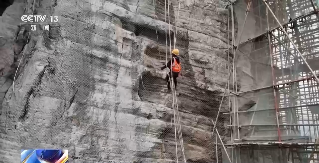 
北京协和医院黄牛代挂号电话票贩子号贩子网上预约挂号,住院检查加快,视频丨给山体做“CT”  为危岩装“警报” 三峡库区安全这样守护