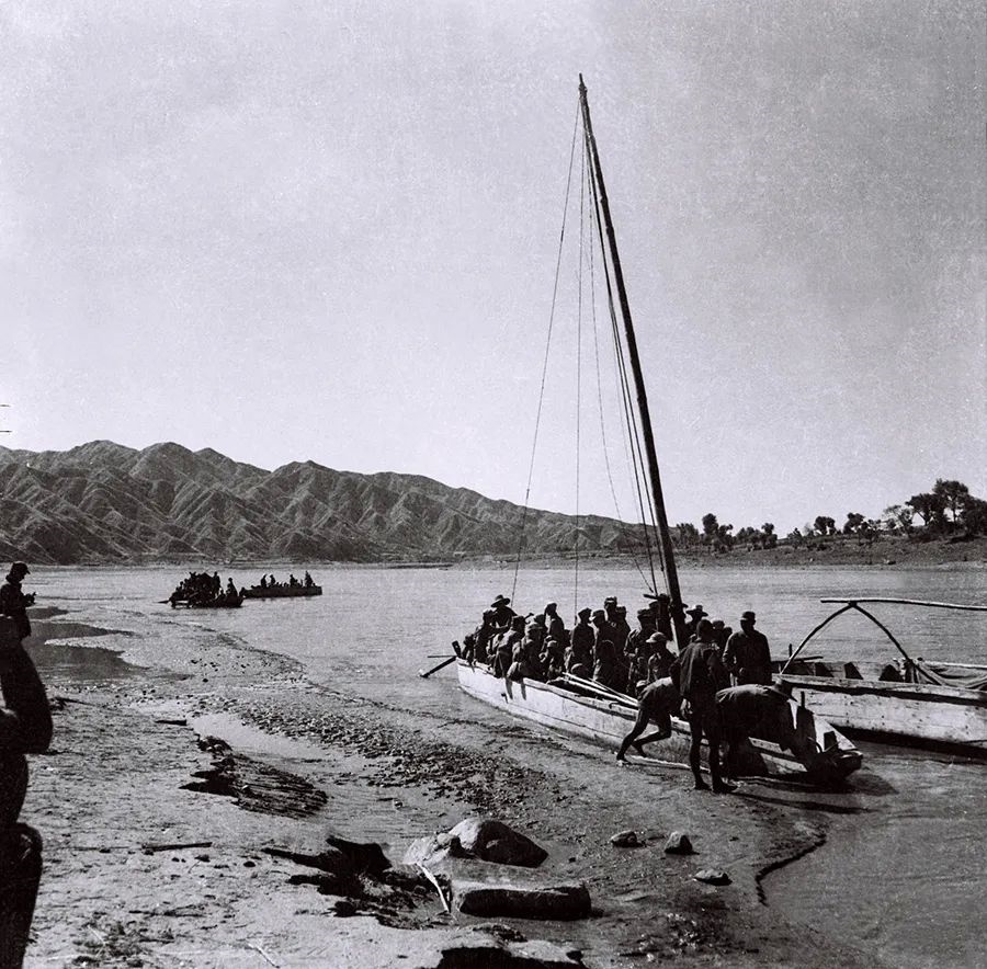 
北京同仁医院黄牛代挂号电话票贩子号贩子网上预约挂号,住院检查加快,理响中国·烽火丹心丨一寸底片 一寸山河