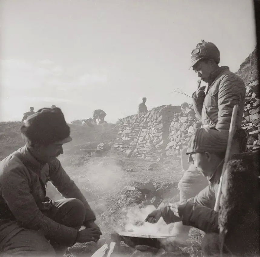 
北京同仁医院黄牛代挂号电话票贩子号贩子网上预约挂号,住院检查加快,理响中国·烽火丹心丨一寸底片 一寸山河