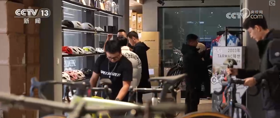 广东省人民医院黄牛代挂号电话票贩子号贩子网上预约挂号,住院检查加快,“上场运动、下场消费”成为消费新选择 老厂房向“新”向“智”催生新场景