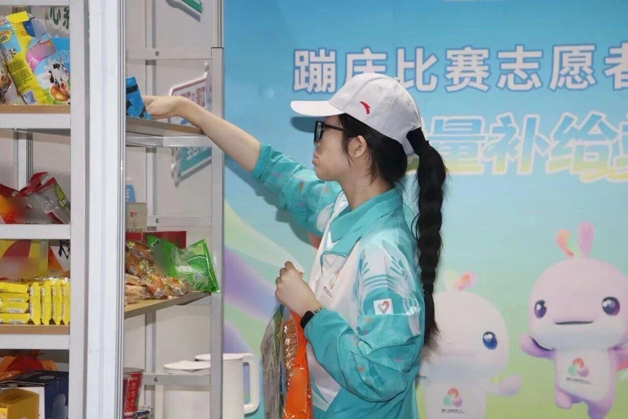 
江苏省肿瘤医院黄牛代挂号电话票贩子号贩子网上预约挂号,住院检查加快,志愿者Vlog丨“马”上有戏！香港“小海豚”解锁湾区融合新姿势