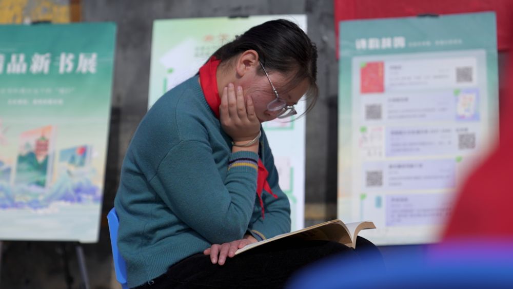 
天津各大医院黄牛代挂号电话票贩子号贩子网上预约挂号,住院检查加快,四中全会精神在基层|车轮上的“小书屋”加速冲刺“最后一公里”