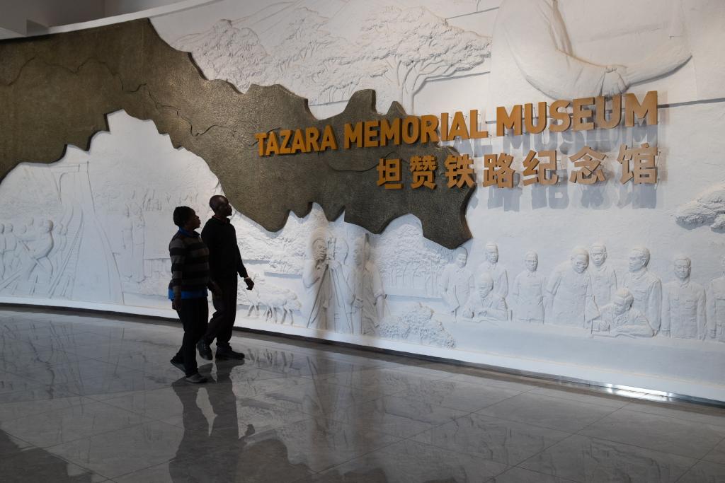 
广州各大医院黄牛代挂号电话票贩子号贩子网上预约挂号,住院检查加快,通讯丨坦赞铁路见证中非友谊新征程