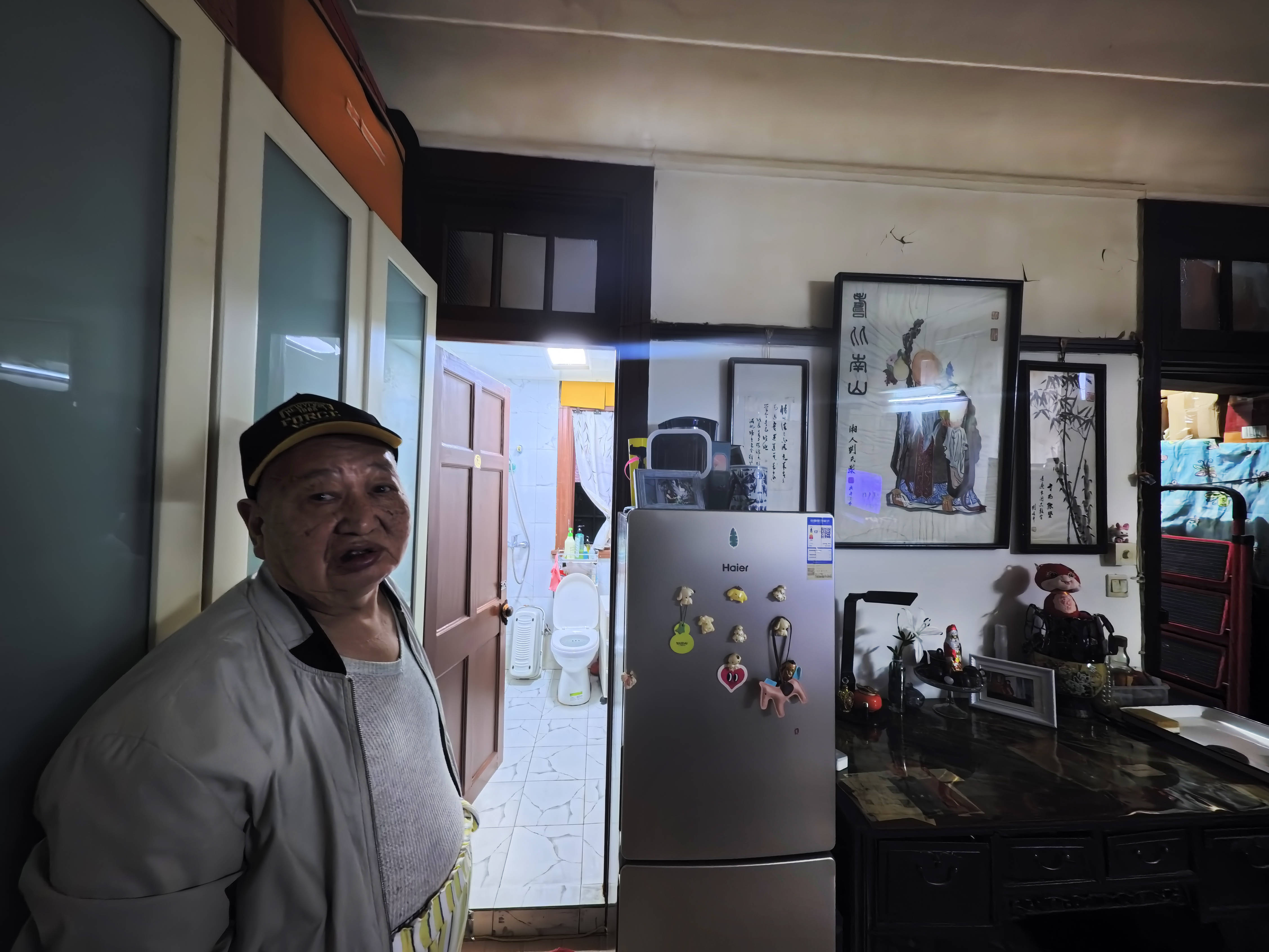 
上海瑞金医院黄牛代挂号电话票贩子号贩子网上预约挂号,住院检查加快,新华鲜报｜告别“拎马桶”！上海三十年接力塑“人民城市”新坐标