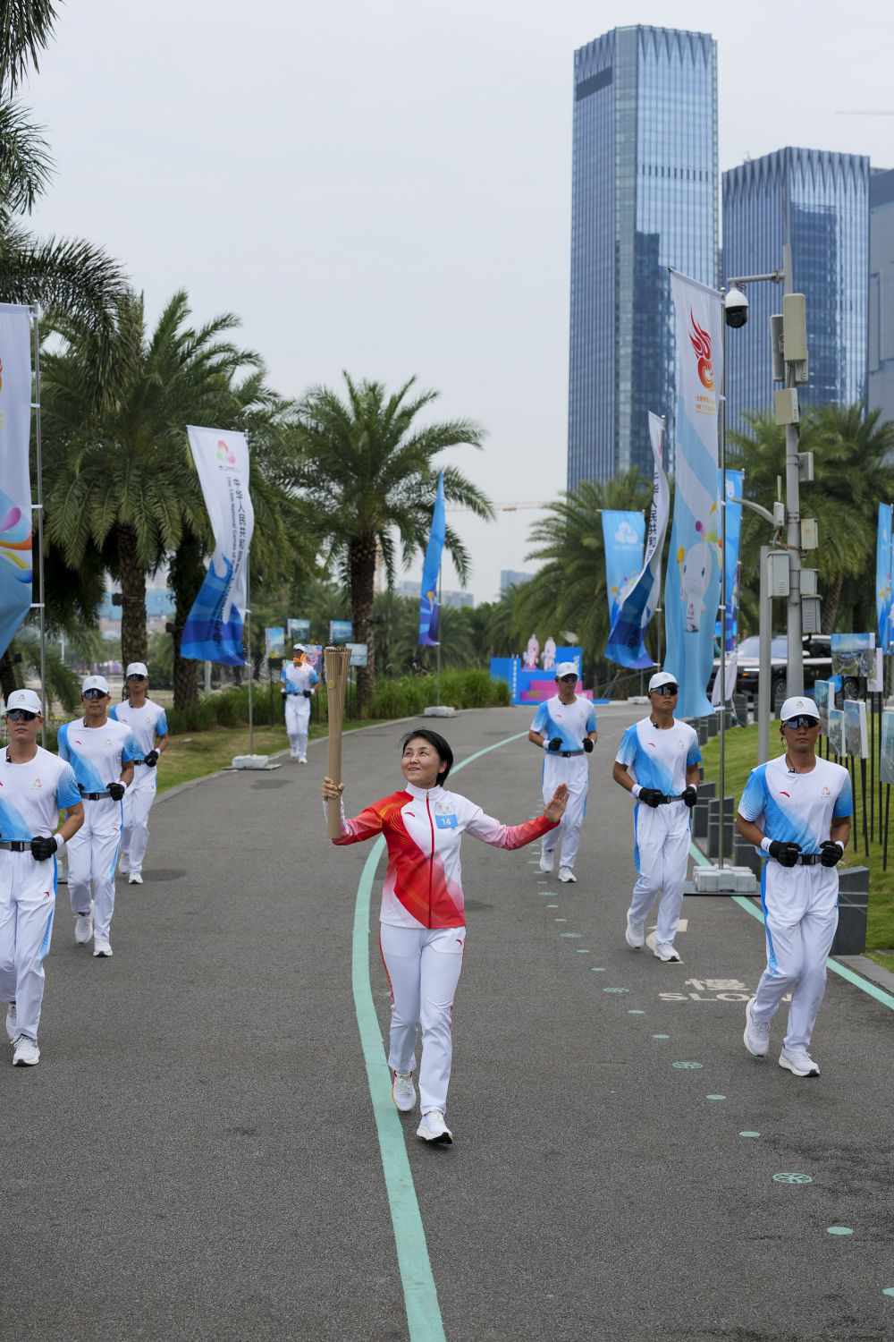 
沈阳各大医院黄牛代挂号电话票贩子号贩子网上预约挂号,住院检查加快,高清大图｜三地联动四城同传！第十五届全运会火炬传递活动举行