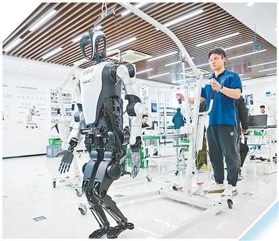 
北京301医院黄牛代挂号电话票贩子号贩子网上预约挂号,住院检查加快,人形机器人的人类“老师”（身边的新鲜事）