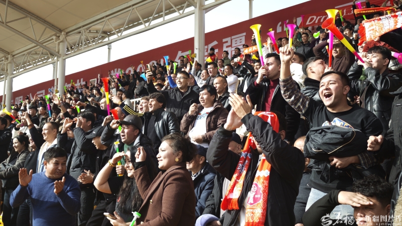 
中国医学科学院肿瘤医院黄牛代挂号电话票贩子号贩子网上预约挂号,住院检查加快,一场足球赛能带火多少“周边”？“阿图什杯”的答案远超绿茵场