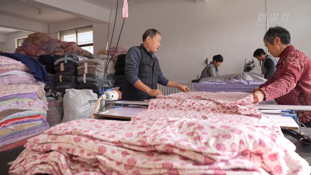 
浙江医院黄牛代挂号电话票贩子号贩子网上预约挂号,住院检查加快,四中全会精神在基层｜山东泰安：秋裤“织”出产业振兴大文章