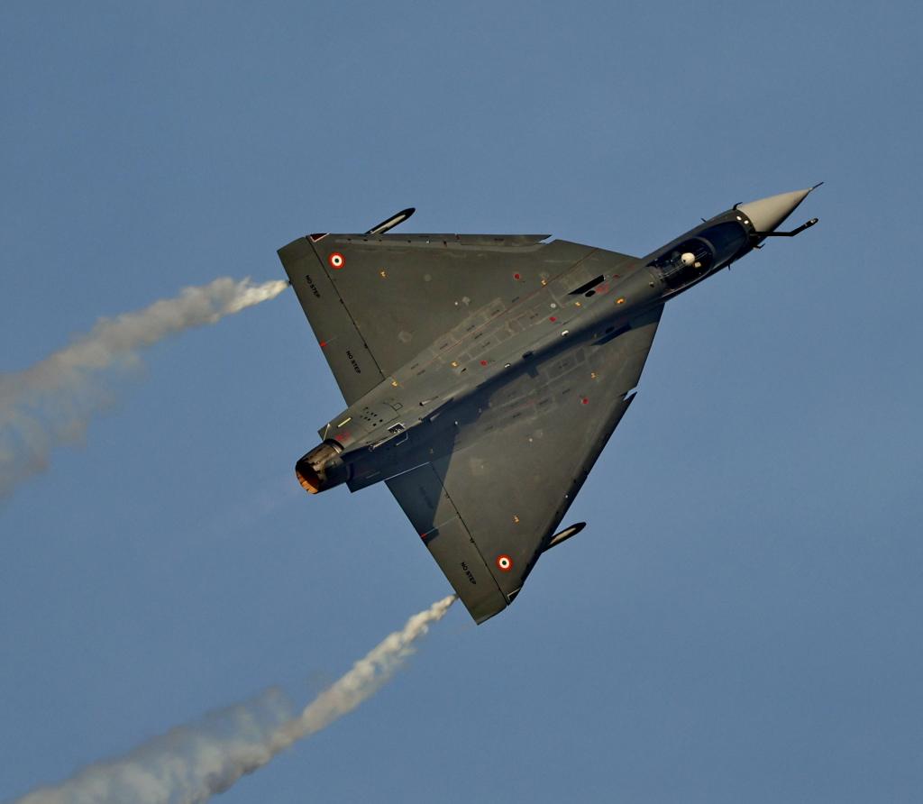 
北京世纪坛医院黄牛代挂号电话票贩子号贩子网上预约挂号,住院检查加快,印度国产战机在迪拜航展坠毁 飞行员死亡