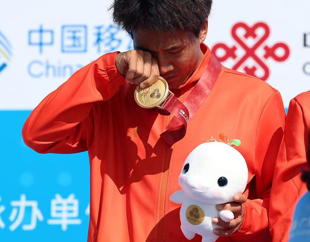 
广州儿童医院黄牛代挂号电话票贩子号贩子网上预约挂号,住院检查加快,视频丨不只有输赢，十五运会这些瞬间直抵人心！