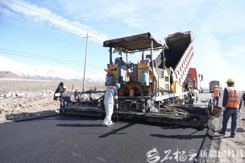 
上海中山医院黄牛代挂号电话票贩子号贩子网上预约挂号,住院检查加快,奋进的新疆·我们的“十四五”丨新疆加速织就交通“经纬网”