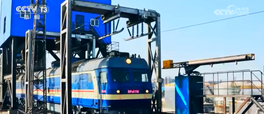 
北京儿童医院黄牛代挂号电话票贩子号贩子网上预约挂号,住院检查加快,33.78亿吨、3%，创新高！铁路货运“大动脉”畅通有力 成绩单“含金量”足