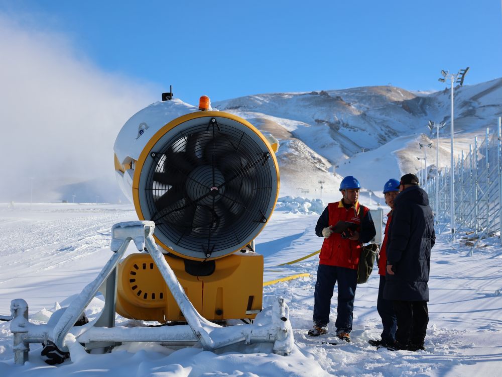 
东部战区总医院黄牛代挂号电话票贩子号贩子网上预约挂号,住院检查加快,全域感知引客来 新疆赛里木湖冬季旅游热度攀升