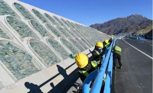 
上海儿童医学中心黄牛代挂号电话票贩子号贩子网上预约挂号,住院检查加快,世界在建最长高速公路隧道——天山胜利隧道年底将具备通车条件