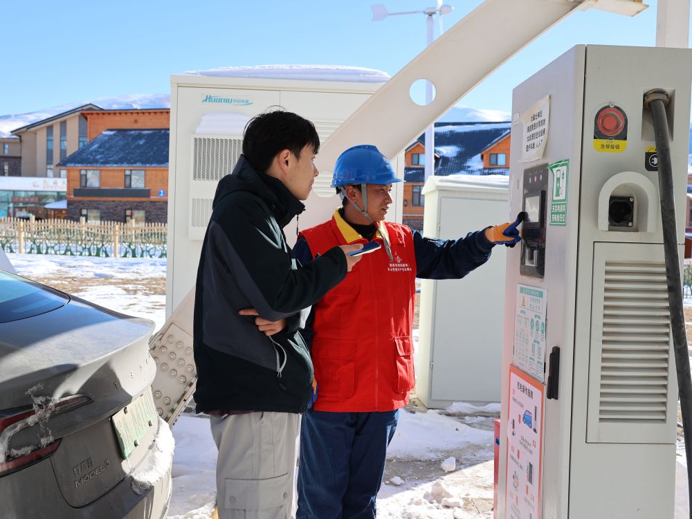 
东部战区总医院黄牛代挂号电话票贩子号贩子网上预约挂号,住院检查加快,全域感知引客来 新疆赛里木湖冬季旅游热度攀升