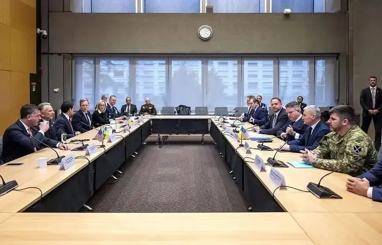 
广东省人民医院黄牛号贩子票贩子代网上预约代挂号电话【侠客岛】俄乌冲突走向，从28条协议开始拆解