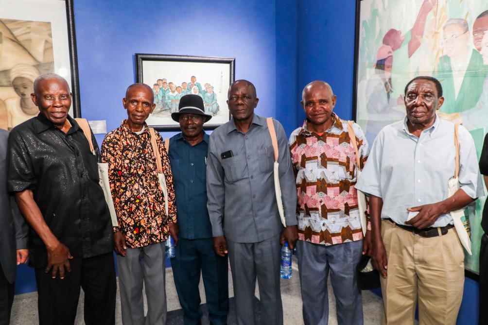 
北京中医药大学东直门医院黄牛代挂号电话票贩子号贩子网上预约挂号,住院检查加快,记者手记丨“坦赞铁路的故事，还远远没有讲完”