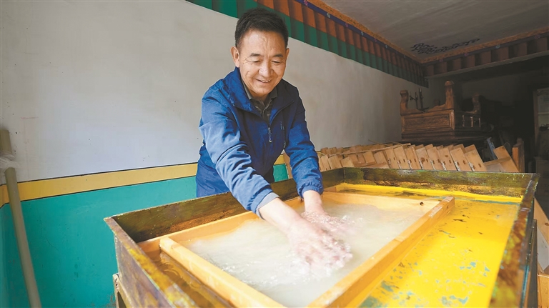 
中山大学附属第三医院黄牛代挂号电话票贩子号贩子网上预约挂号,住院检查加快,千年技艺焕新生 传承赋能惠民生