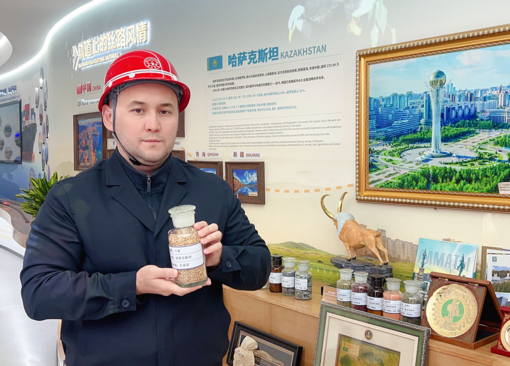 
天津眼科医院黄牛代挂号电话票贩子号贩子网上预约挂号,住院检查加快,习近平总书记关切事｜中欧班列通陆达海