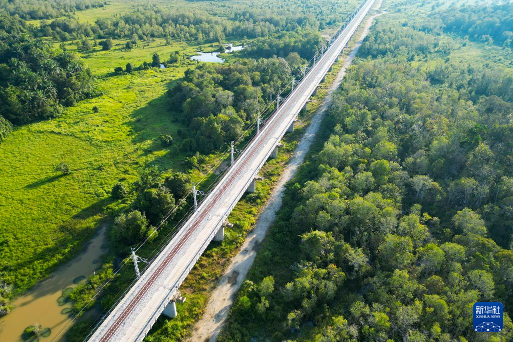 湖南中医附一医院黄牛代挂号电话票贩子号贩子网上预约挂号,住院检查加快,记者手记丨在延伸向未来的铁轨上