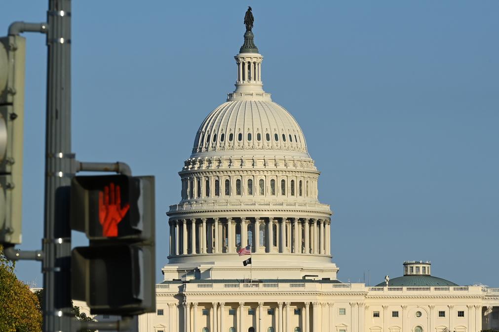 
北大第一医院黄牛代挂号电话票贩子号贩子网上预约挂号,住院检查加快,美联邦政府“停摆”时长可能破纪录 民众生活遭遇多重困难