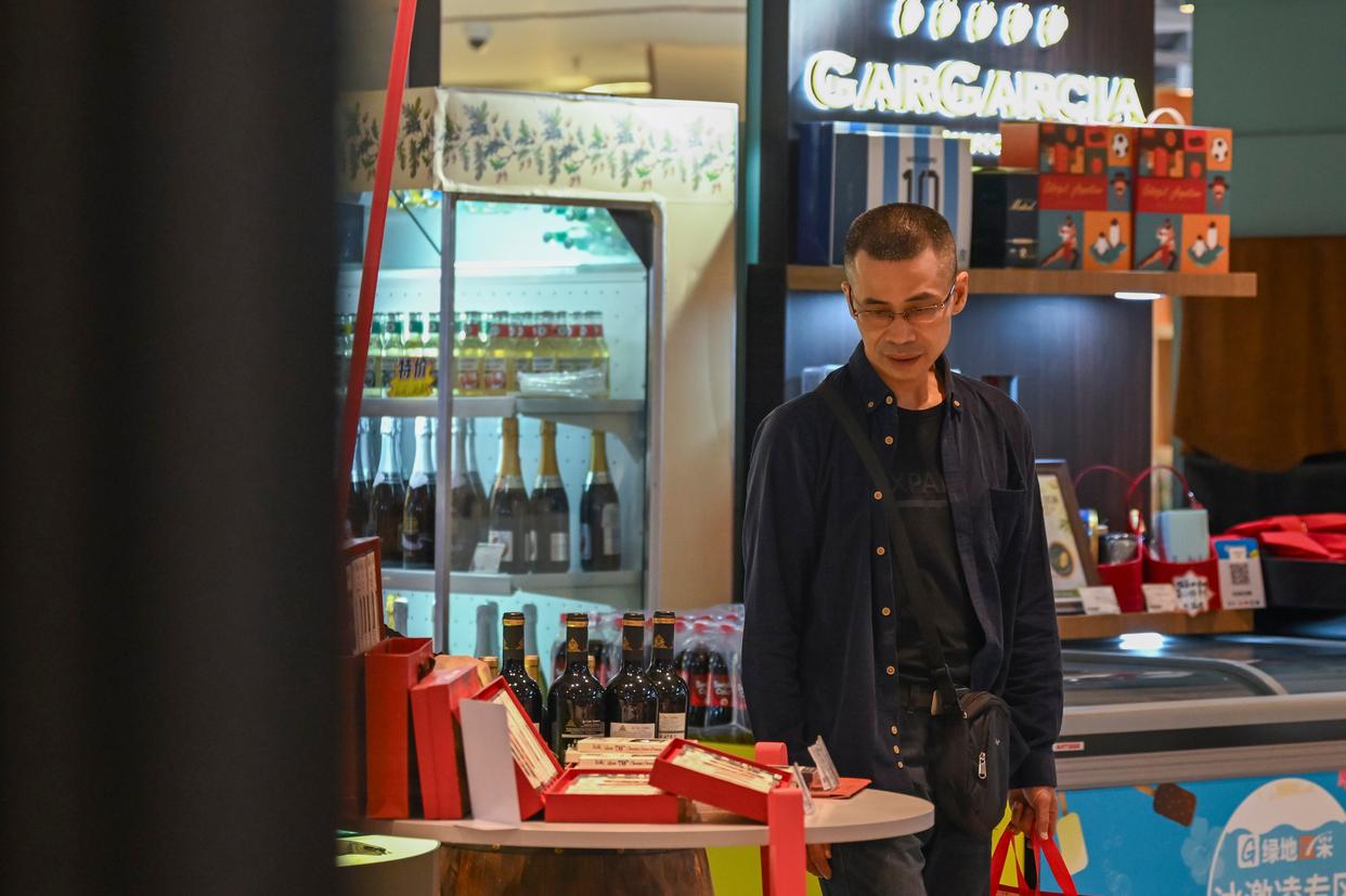 
杭州各大医院黄牛代挂号电话票贩子号贩子网上预约挂号,住院检查加快,上海：进博集市迎客来