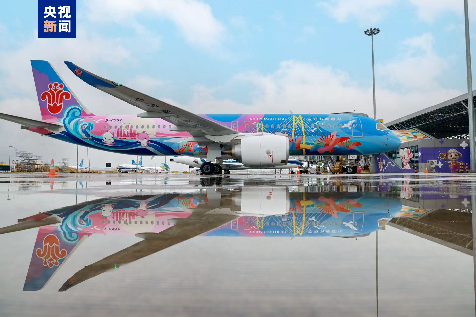 
中国人民解放军总医院黄牛代挂号电话票贩子号贩子网上预约挂号,住院检查加快,国内首架C919十五运会主题彩绘飞机首航